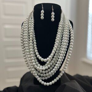 NWOT White Pearl Necklace (7 in 1) with Earrings